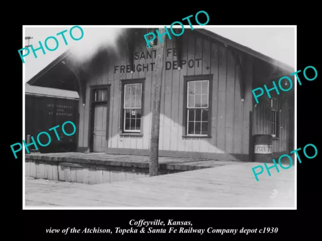 OLD LARGE HISTORIC PHOTO COFFEYVILLE KANSAS THE SANTA FE RAILROAD DEPOT c1930