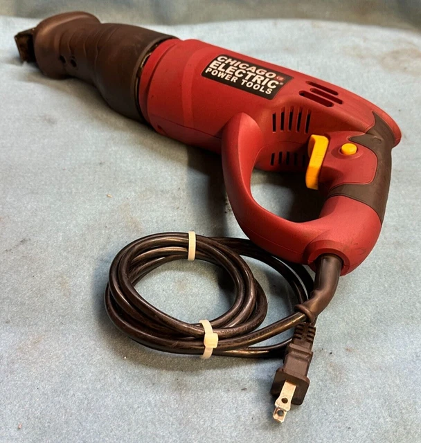 Chicago Electric Reciprocating Corded Saw Rotating Handle 62370 120 Vac 60 Hz 6A