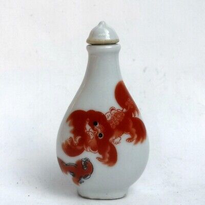 Collection Old Chinese Famille rose Porcelain Painting Lion Snuff Bottle Gift