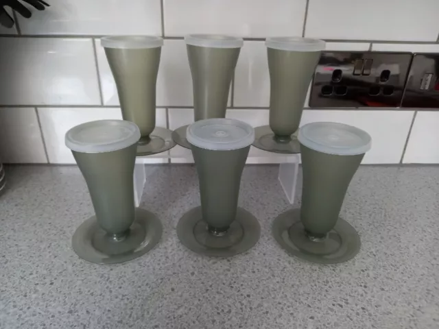 Vintage Set Of 6 Tupperware Ice Cream Sundae Dessert  Grey Dishes/Flutes +  Lids