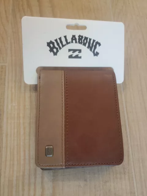 New BILLABONG Dimension Bi-Fold Brown Tan Faux LEATHER WALLET CARD HOLDER Unisex