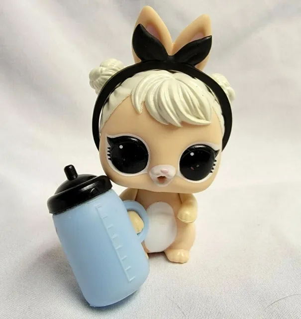 LOL Surprise Bunny Doll Cottontail QT Series 3 Pets Rabbit Headband Bottle MGA