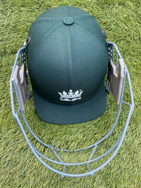 junior cricket helmet