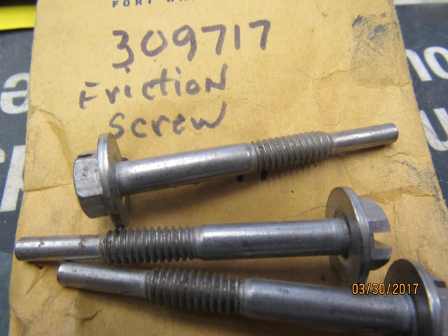 3 New  Omc Oem  Johnson Evinrude Friction Screws 309717