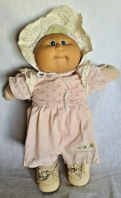 Vntg Preemie Cabbage Patch Kids blonde blue girl w/ pink clothes hat 1985 shoes