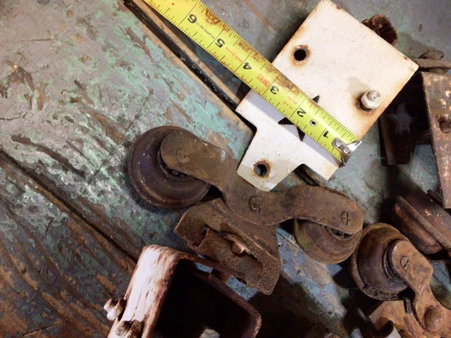 Lot Of Antique Vintage Barn Door Rollers And Brackets With Star 11