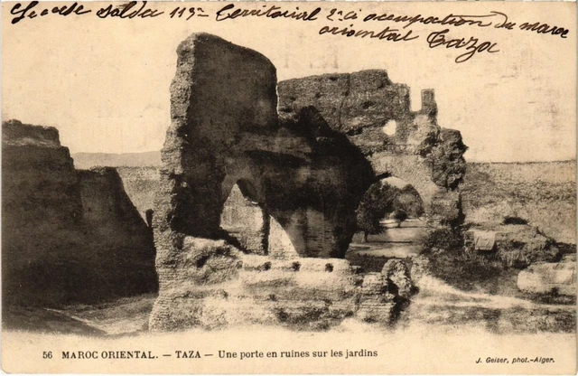 CPA AK MAROC Geiser TAZA Une porte en ruines sur les jardins (69144)