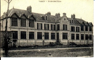 (S-73199) France - 58 - Varzy Cpa