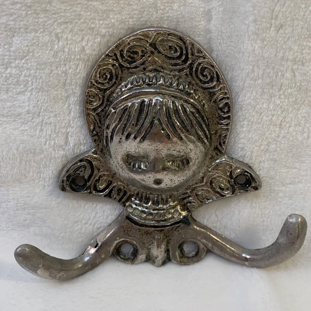 Vintage 1968 American Tack & HDWE Hardware Number # 121 Double Hook Girl Angel