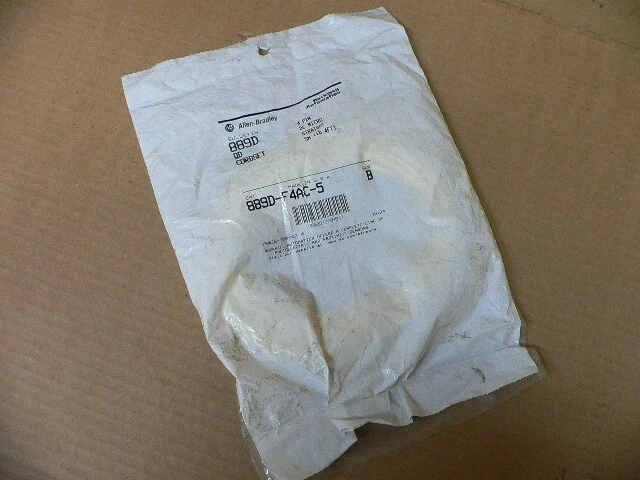 Allen Bradley 889D-F4Ac-5 Qd Cordset 4-Pin Straight 5 Meter Series B Nib