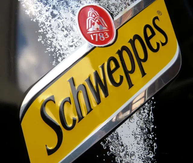 SCHWEPPES = Altes Blechschild Hamburg um 1990 TOP Mineralwasser Tonic Ginger Ale 2