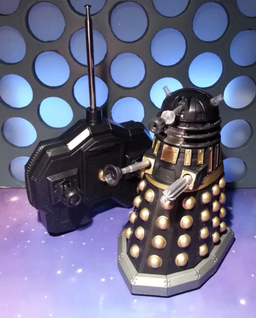 Doctor Who Black & Gold Dalek Infra Red Battle Version Remote Control 5" Figure