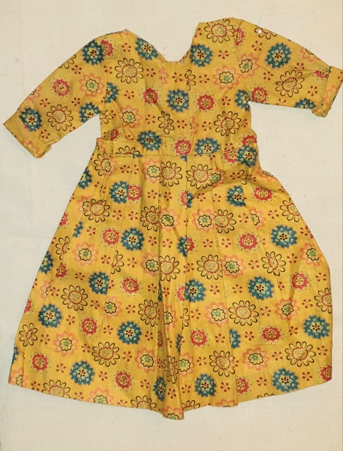 Poupée ancienne : superbe robe ancienne de poupée SFBJ ou JUMEAU