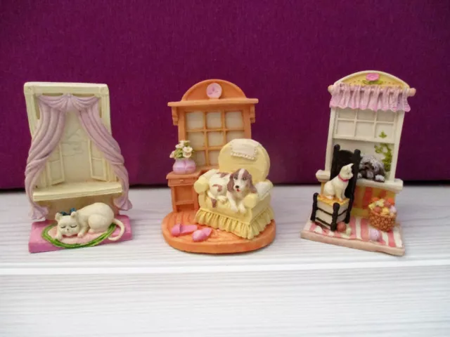 ensemble de 3 figurines Chats/cat et Chiens/dog miniatures pour vitrine