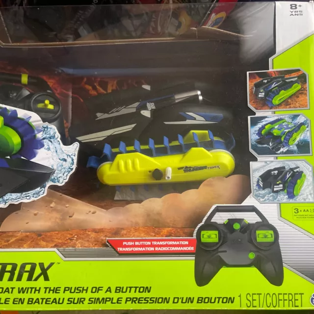 Air Hogs Thunder Trax RC Vehicle 2.4 GHZ Indoor Outdoor Black Blue NEW 2