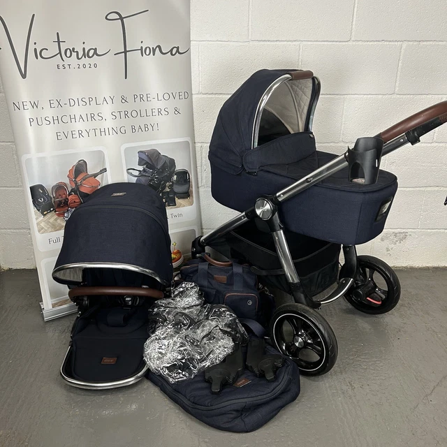 MAMAS AND PAPAS Ocarro Pram Pushchair Travel System Navy 💙 £450.00