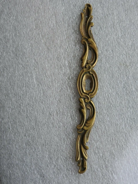 Ancienne entrée de serrure de tiroir de meuble en bronze en ance