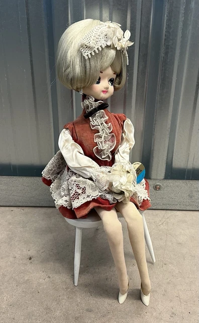 YOSHITOKU JAPANESE 16” Seated Big Eye Pose Doll Vintage 1960’s Red ...