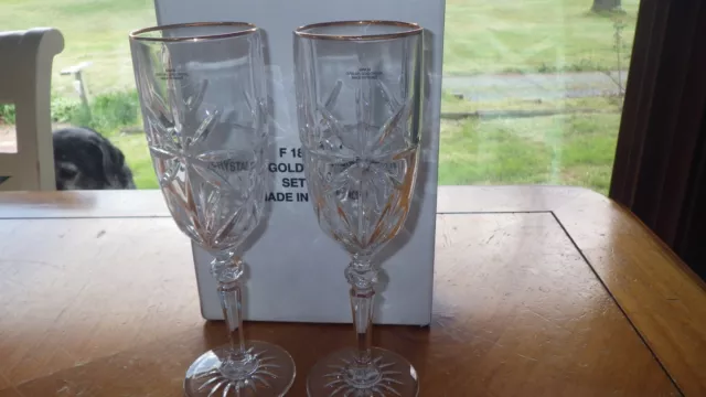 Crystal Champagne Flutes 2 Rimmed in gold New in Box Cristal D'Arques France 7oz