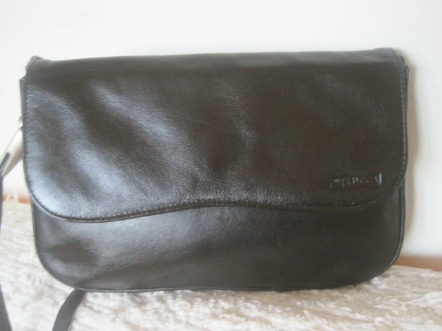 Sac Bandoulière J&D En Imitation Cuir Grainé Taupe - Style Baguette - Neuf Sans étiquettes - Chic Et Fonctionnel