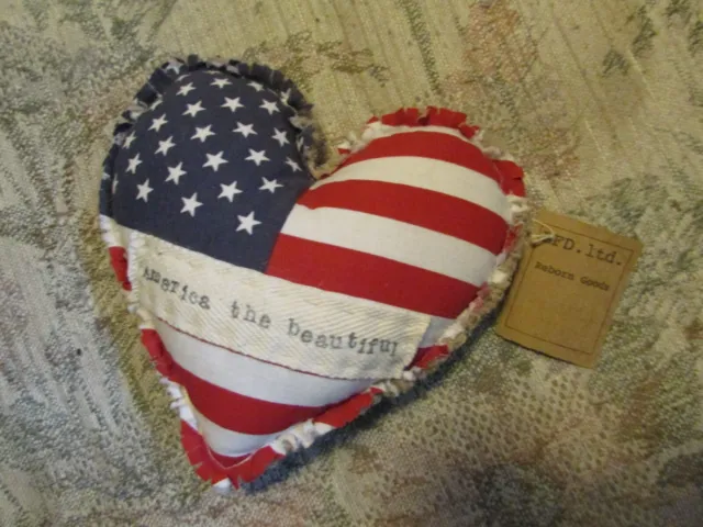 Almohada pequeña Patriotic America the Beautiful Heart, aprox. 6 1/2" grande