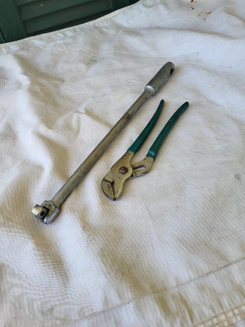 S-K  41653 Flex Head Breaker Bar 1/2" Drive;  10" Tongue & Groove Plyers 7510