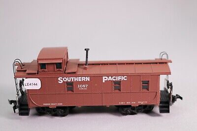 LE4144 ATHEARN 1251 Ho Wagon queue US Wide vision caboose Southern Pacific 1087 