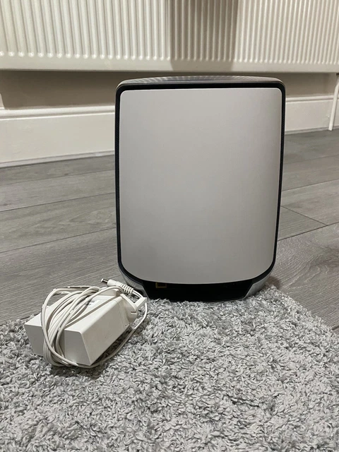NETGEAR Orbi RBR850 Tri-Band Mesh WiFi 6 AX6000 Router