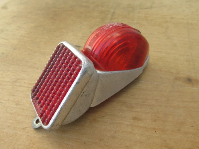 Cabochon Luxor Rouge Pour Feu/ Phare Arrière De Vélo Ancien - Vintage - Neuf (défauts Mineurs Possibles)