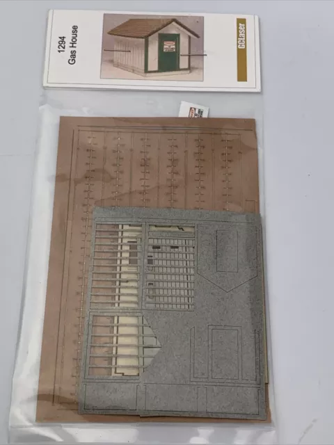 GCLaser 1294 HO Scale Gas House - Kit (Laser-Cut Wood)