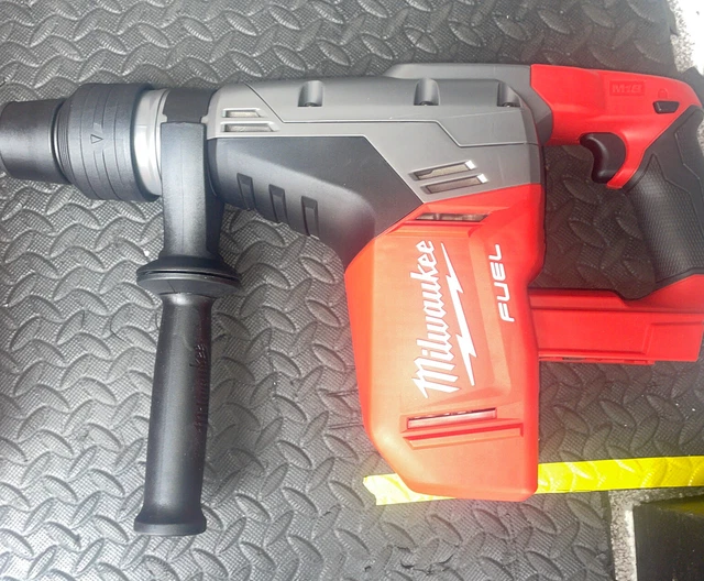 MILWAUKEE 271720 M18 FUEL 19/16Inch SDSMax Rotary Hammer Tool