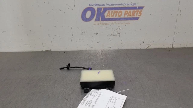 17 2017 Land Rover Discovery Sport Oem Passenger Right Rear Blind Spot Radar