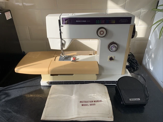 sewing machine riccar 9600