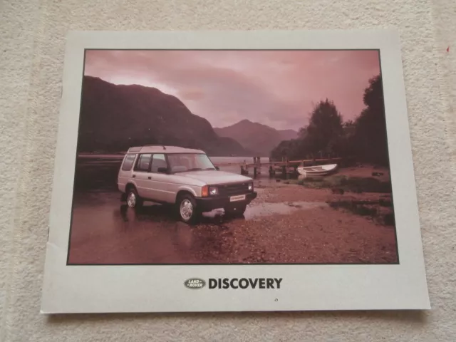 Land Rover Discovery 1990-91. Brochure V8i TDi Pub. No. LRD 557. Near MINT