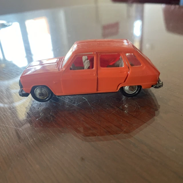 NOREV PLASTIQUE ANCIENNE Renault 12 N°140- / Idem Minialuxe / Gégé