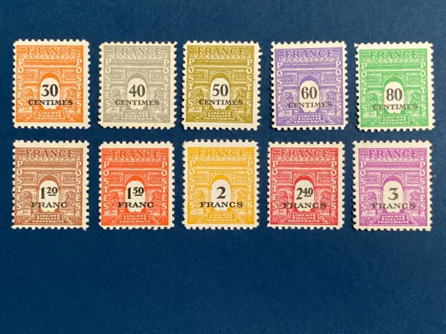 Timbres de France n° 702 au 711 YT 1945 Arc de Triomphe de 1944 Neuf Luxe **