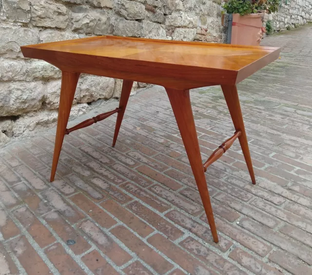 Mid Century Italian Coffee Table Beech Attr. Giò Ponti  Wood Italy 1950s