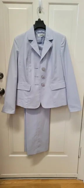 Le Suit Very Light Blue Button Blazer Jacket & Dress Pants Suit Set Sz 4