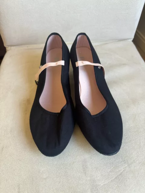 bloch accent character shoes size 8.5
