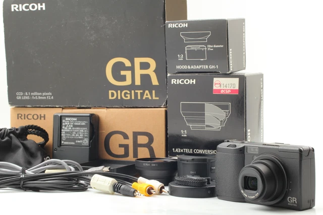 [Near MINT in BOX] Ricoh GR Digital 8.1MP Digital Camera + GT-1 GH-1 from JAPAN