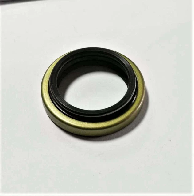 OMC COBRA , Volvo Penta SX Propeller shaft oil seal 3858303 £27.79