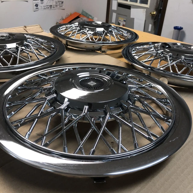 UNIVERSAL FITTING 15& Chrome ABS Wire Hubcaps / Wheel Covers Brand New