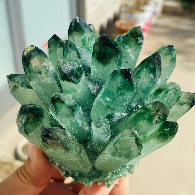 432G  New Find green Phantom Quartz Crystal Cluster Mineral Specimen Healing.