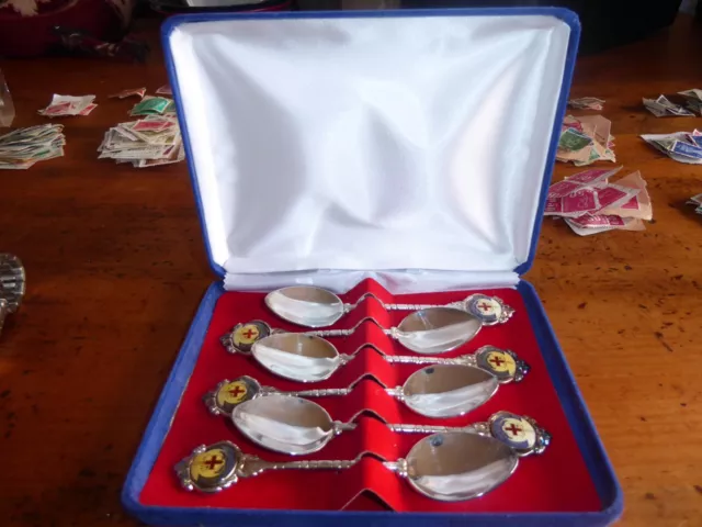 Royal Melbourne Hospital Set of 6 Silver Plate Teaspoons With Box. (Rare)