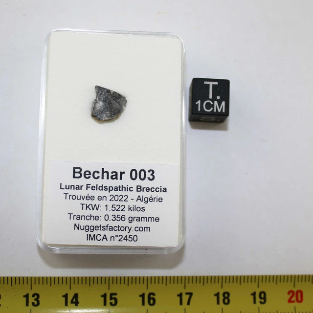 Meteorite Lunare Bechar 003 Nel Una Scatola Feldspathic Breccia 0.35 Grs 014