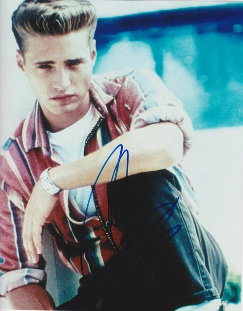 Jason Priestley signed Beverly Hills 90210 8x10 photo