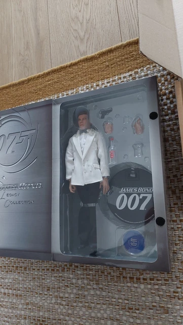 SEAN CONNERY as James Bond 007 in GOLDFINGER 12 Sideshow Figure NIB
