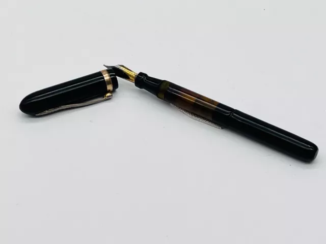 Vintage 4-7/8" REMINGTON Black Plastic Fountain Pen