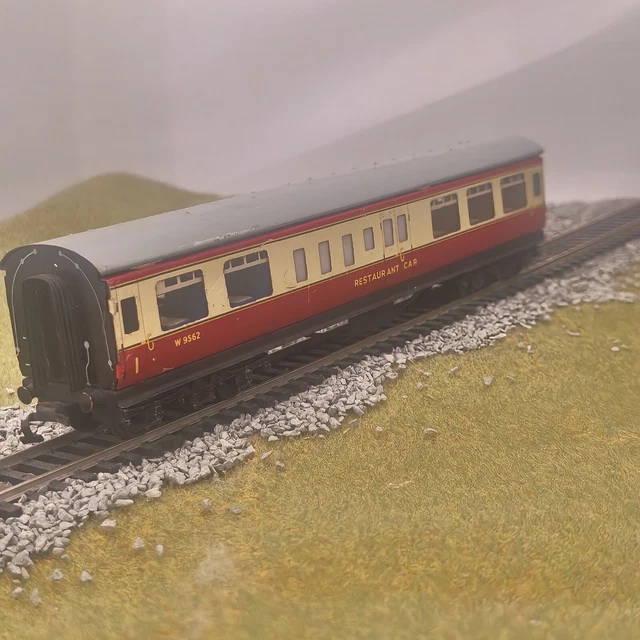 HORNBY DUBLO W9562 Restaurant Car B.R. painted interior £5.00 PicClick UK