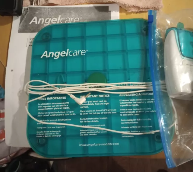 Angelcare AC401 Baby Breathing Movement and 2 Audio Monitor w/Wired Sensor Pad